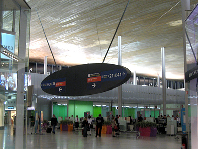 aeroport-cdg-couloirs6