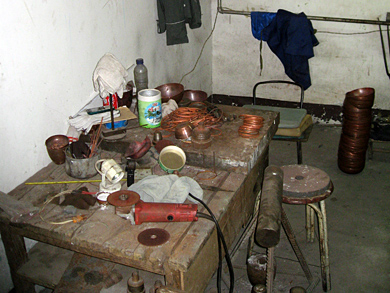 Atelier cloisonné