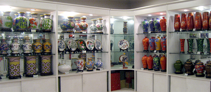 vases et plateaux