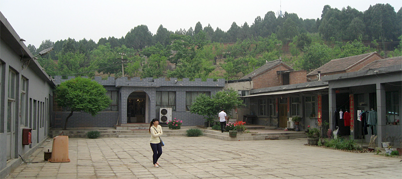 Cour de la fabrique