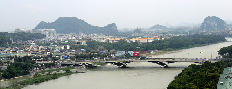 La vue Sud (pont de la Libération)