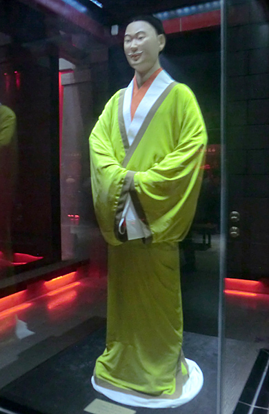 xian-musee-tombeau-empereur-costume1