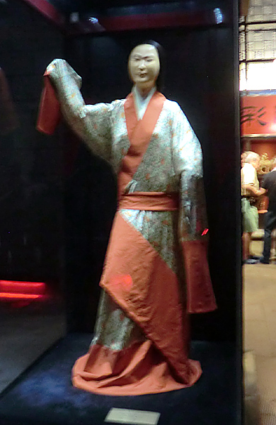 xian-musee-tombeau-empereur-costume2