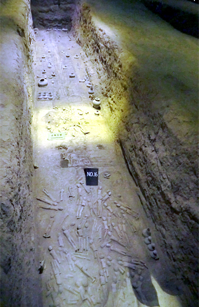 xian-musee-tombeau-empereur-yangling-fosse-16